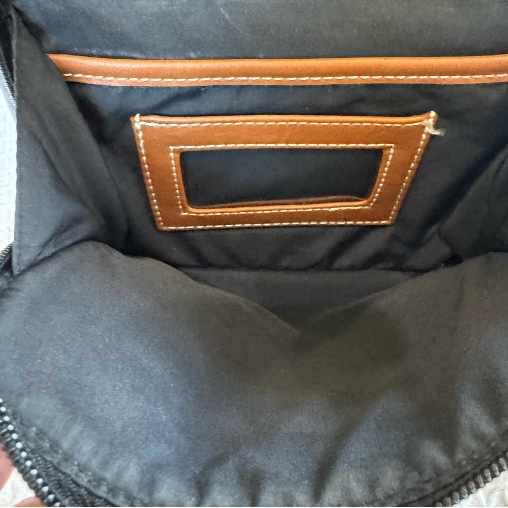 Giani Bernini Crossbody Bag Black Tan Saffiano Faux Leather Purse Shoulder EUC - Picture 6 of 12